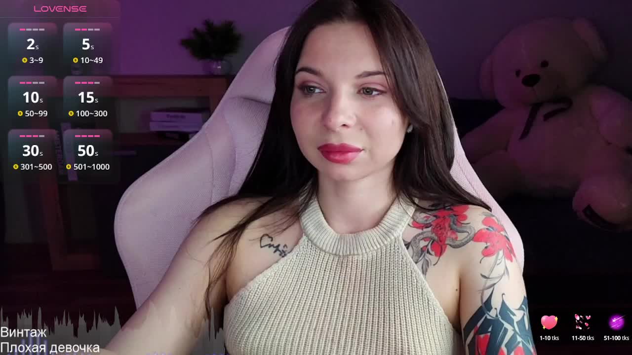 Lady-shy Cam Model Chat October 16, 2025