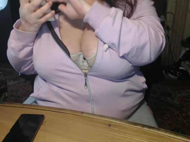 tanyvel Cam Model Chat October 16, 2025