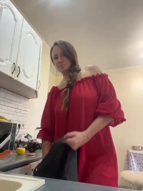 MartaGros Cam Model Chat October 16, 2025