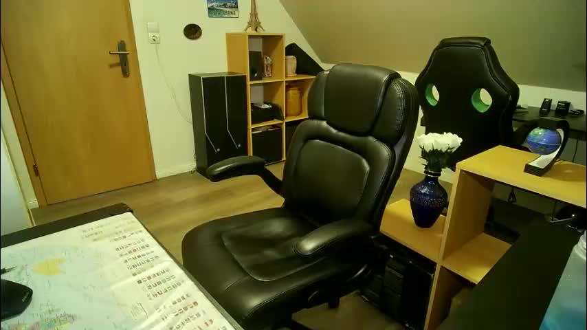 _korall_ Cam Model Chat October 16, 2025