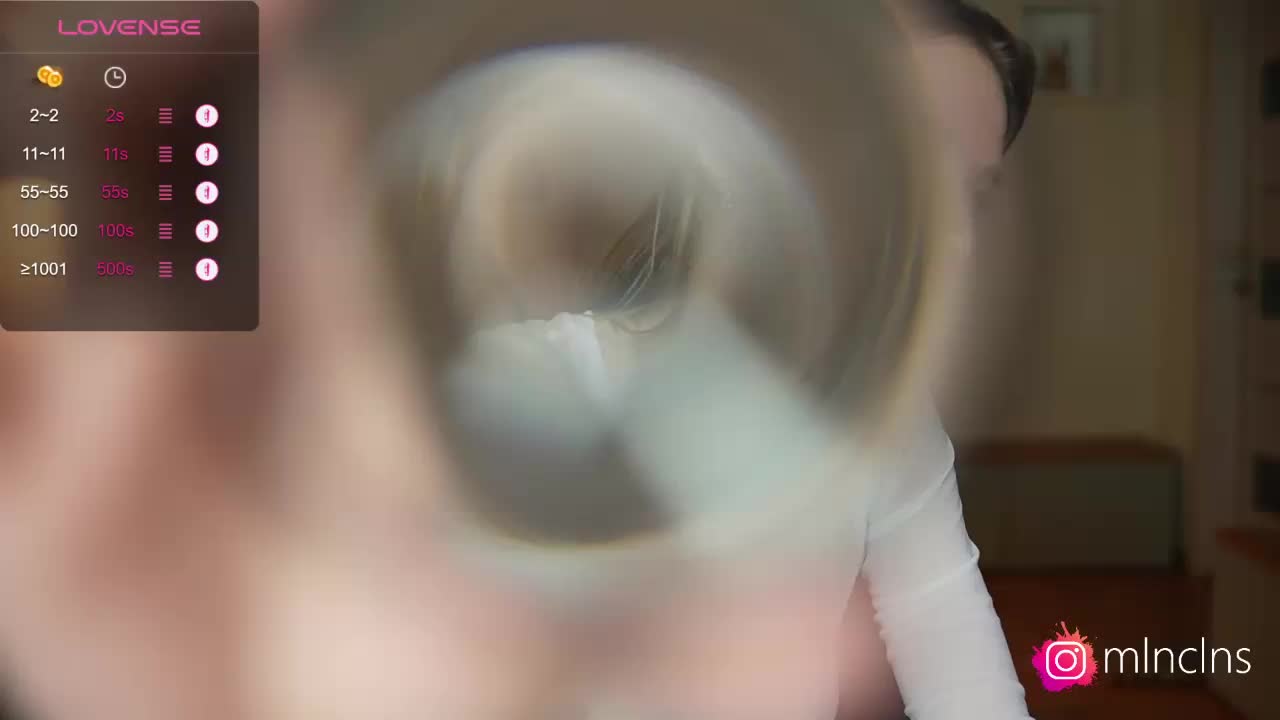 mel-collins Cam Model Chat October 16, 2025