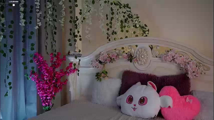 burnletitallburn Cam Model Chat October 16, 2025