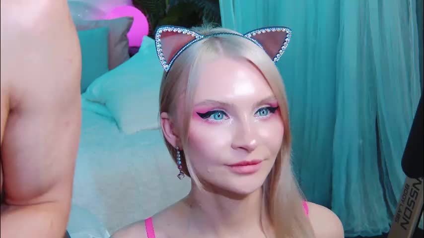 rockstarsgames Cam Model Chat October 17, 2025