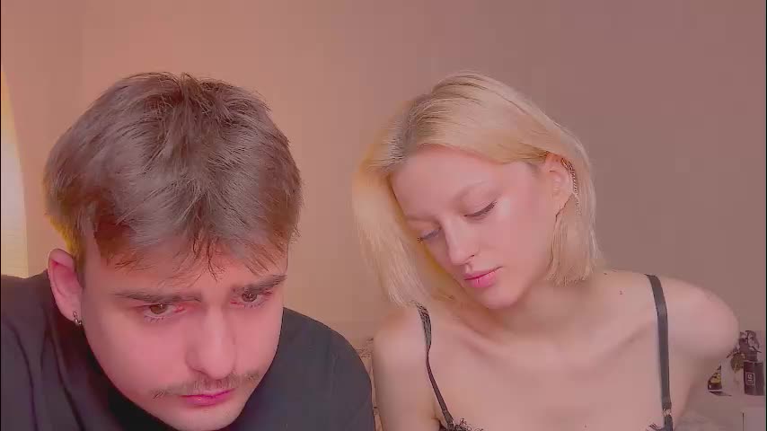 your_molly_mark Cam Model Chat October 17, 2025