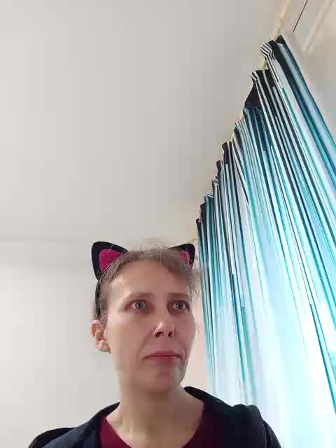 -Queen-Margo- Cam Model Chat October 17, 2025