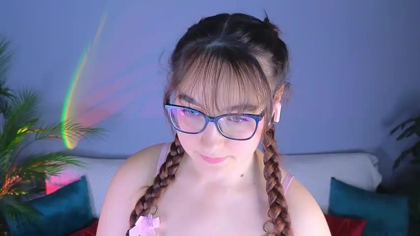 TessaDoll Cam Model Chat October 17, 2025