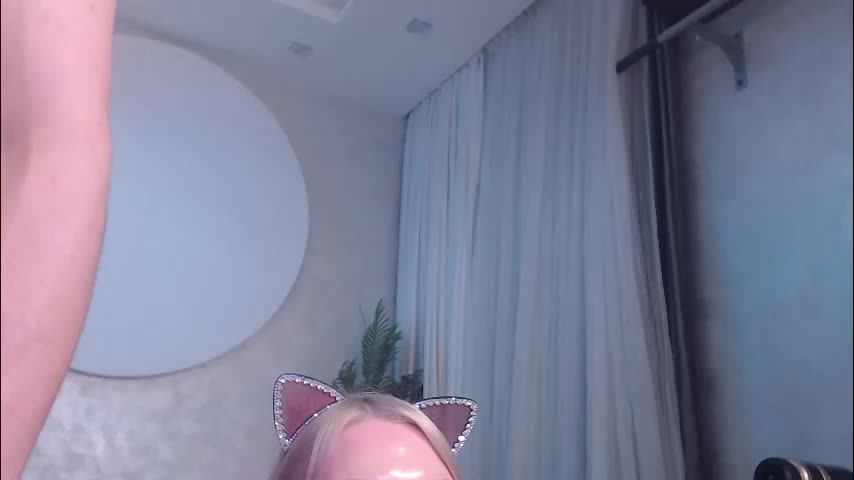 rockstarsgames Cam Model Chat October 17, 2025