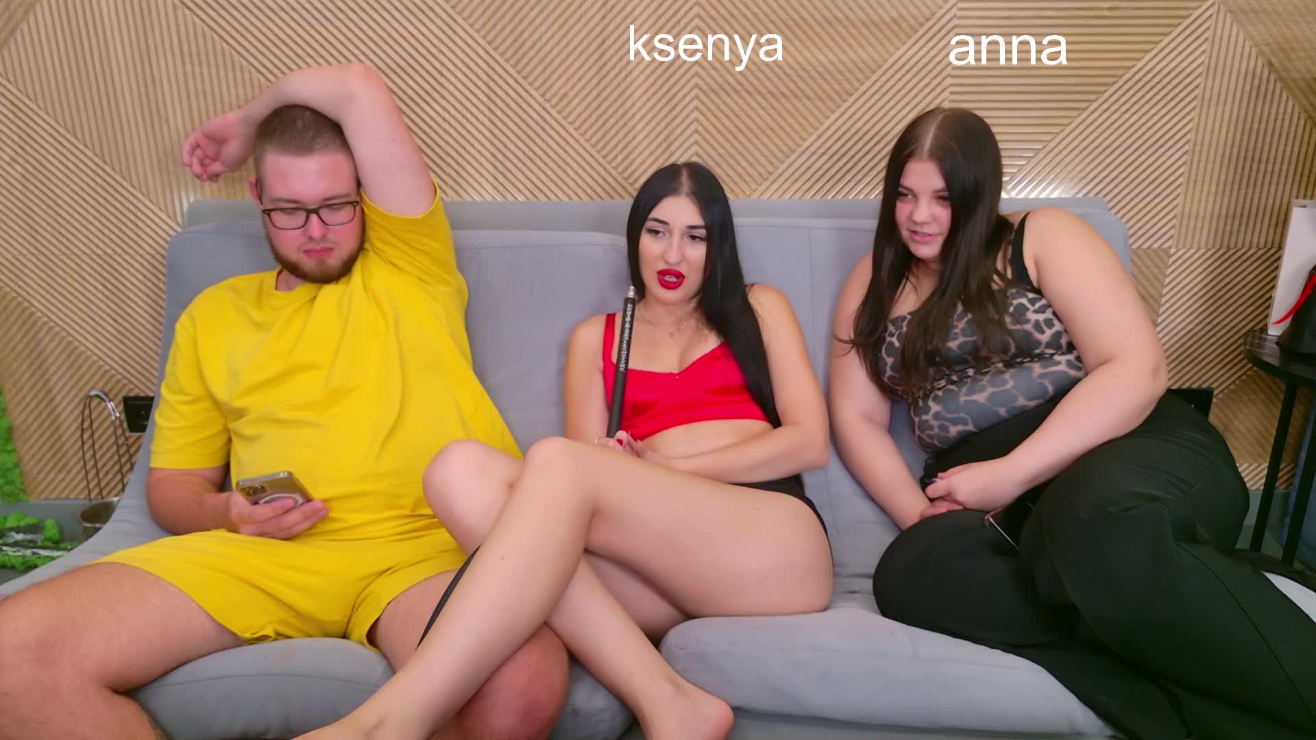 WebcamSlut Cam Model Chat October 17, 2025