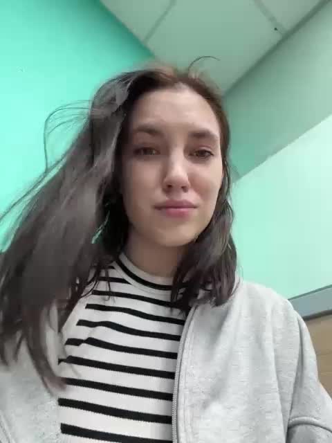 -Your-Michelle- Cam Model Chat October 17, 2025