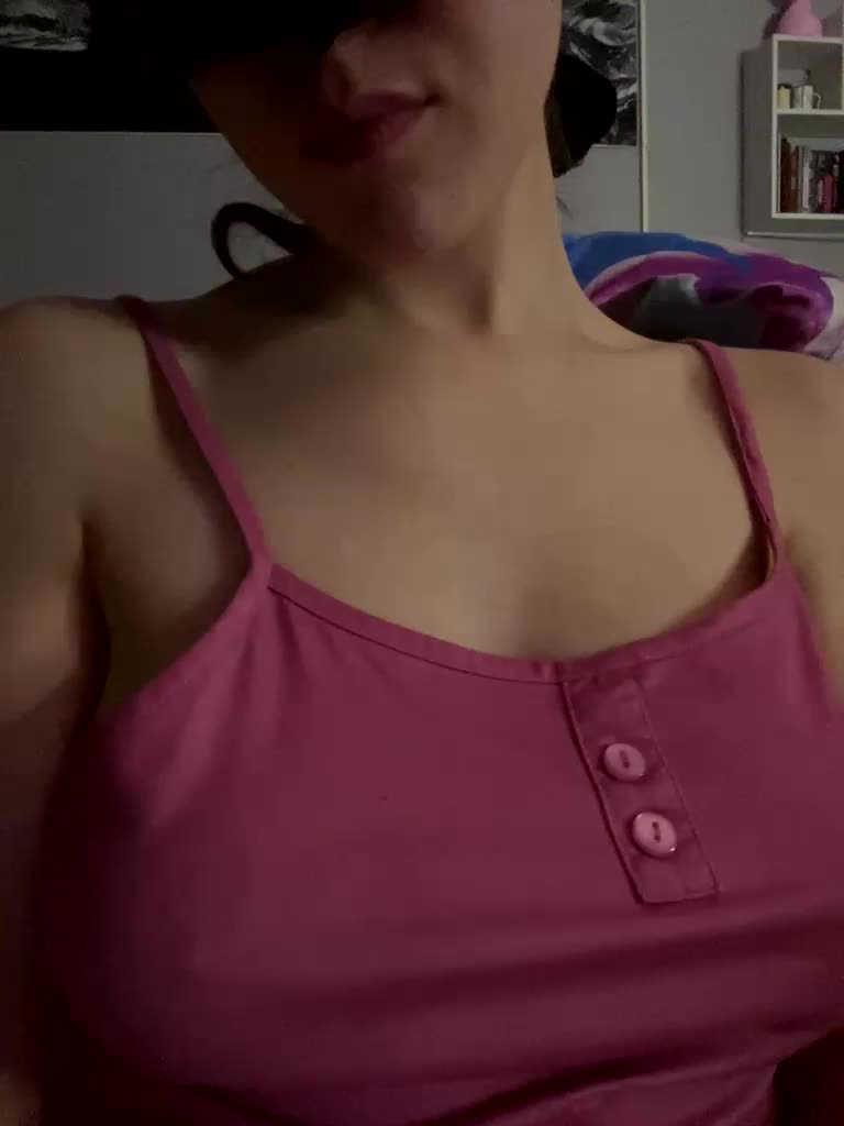 Milashkar-r-r Cam Model Chat October 17, 2025