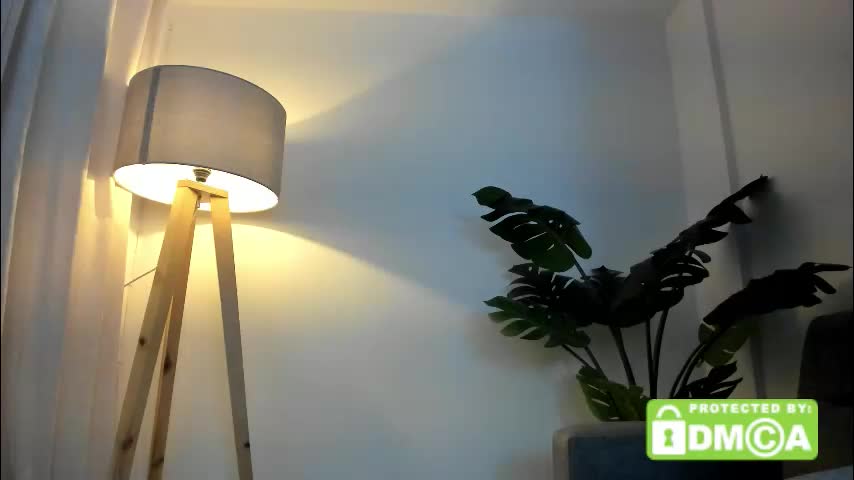 ashllovee_ Cam Model Chat October 17, 2025