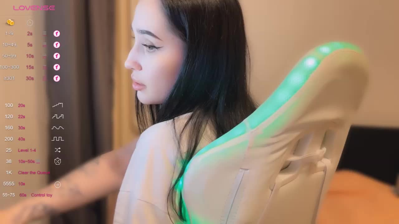 PinkyNastyx Cam Model Chat October 17, 2025