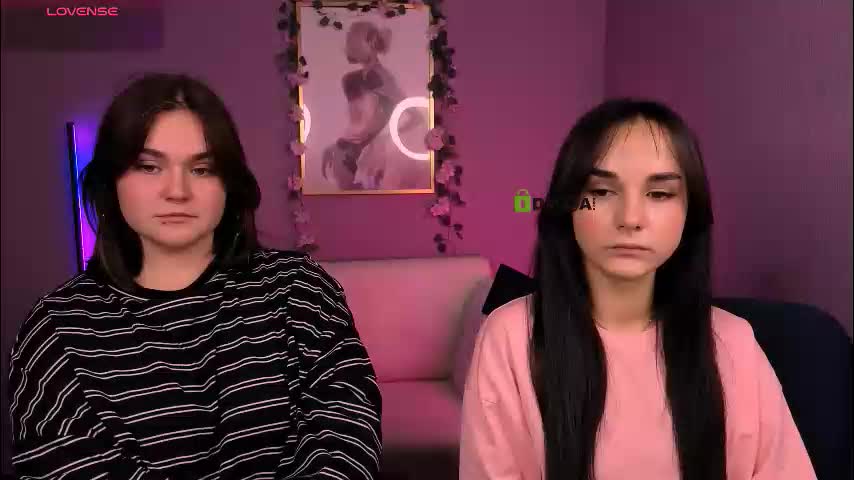 ariana_ross7 Cam Model Chat October 17, 2025
