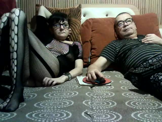 coupleofcoolx Cam Model Chat October 17, 2025