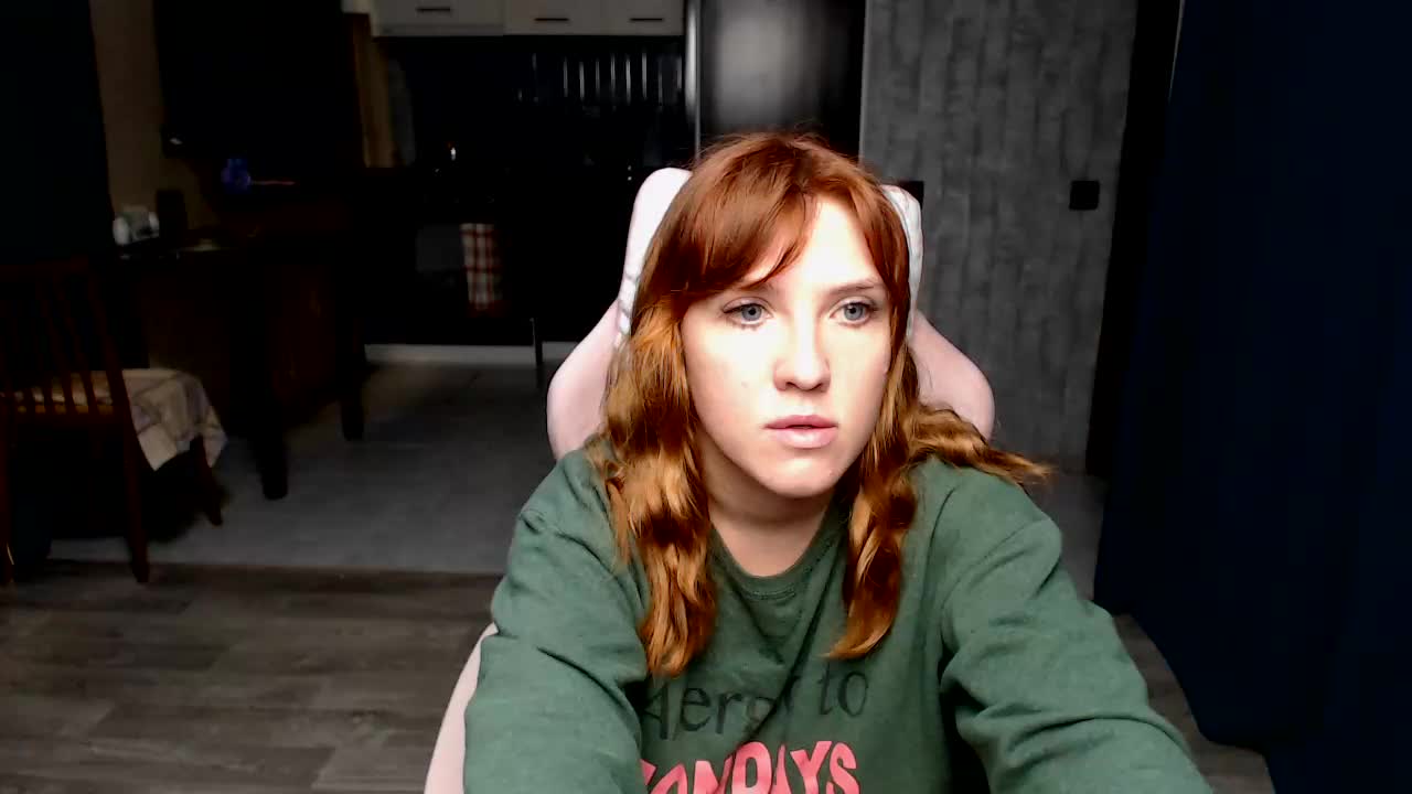 Regimasmile Cam Model Chat October 17, 2025