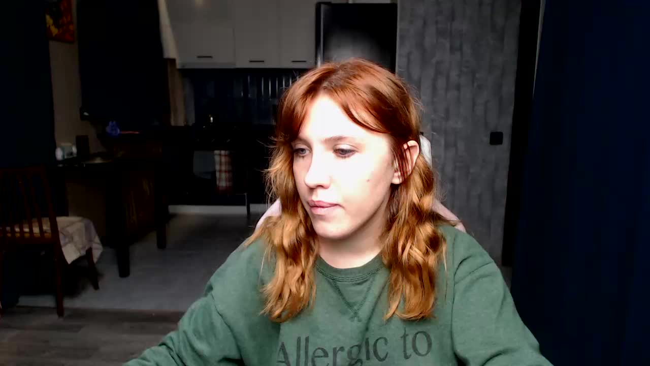 Regimasmile Cam Model Chat October 17, 2025