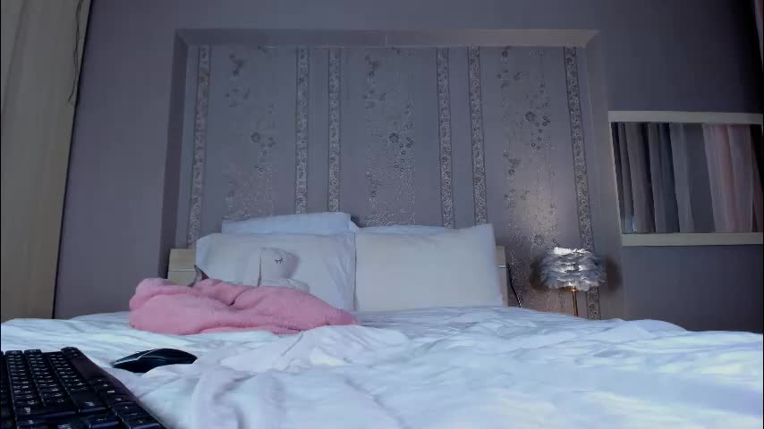 nakedjewel Cam Model Chat October 17, 2025