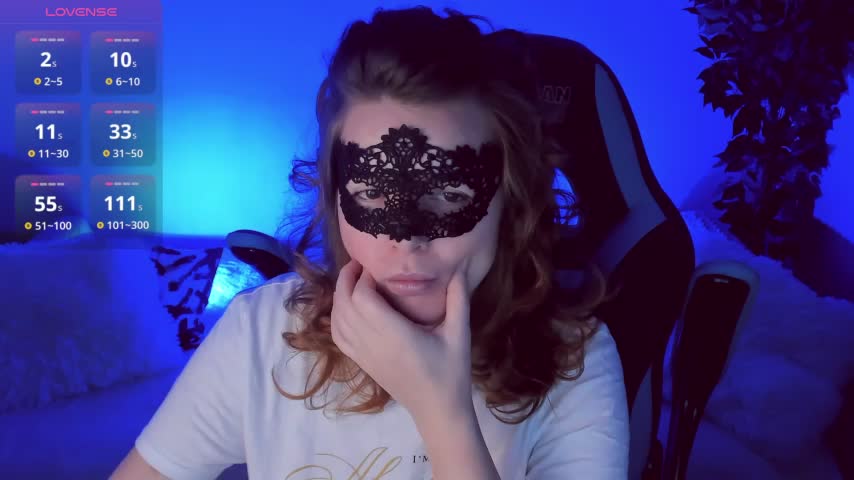 Sexy-Housewife Cam Model Chat October 17, 2025