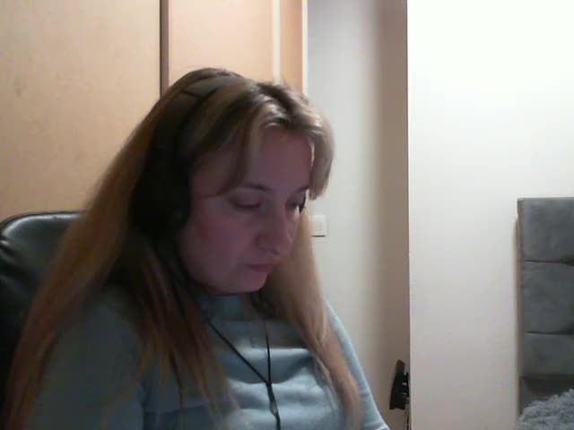 RuslanaFlower Cam Model Chat October 17, 2025