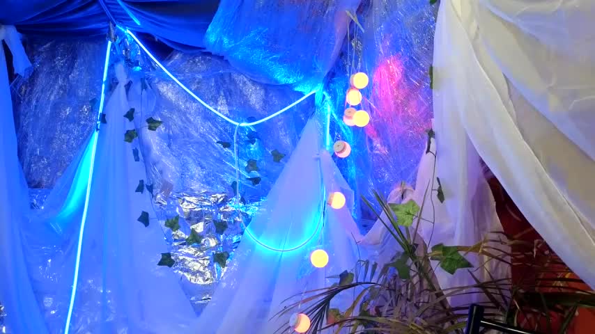 Jony_Marta Cam Model Chat October 17, 2025