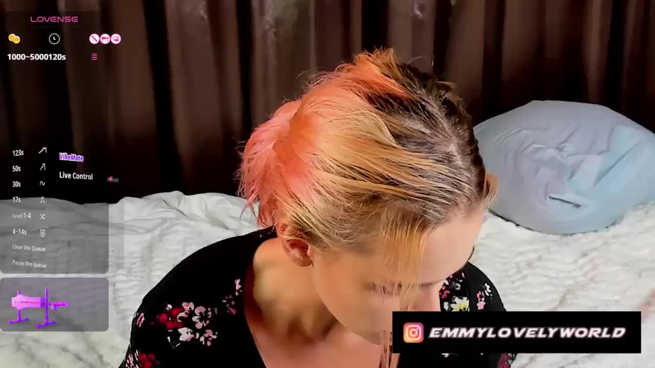 Daughter_of_Ronaldo Cam Model Chat October 17, 2025