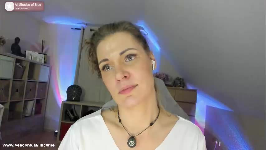 ilucyme Cam Model Chat October 17, 2025