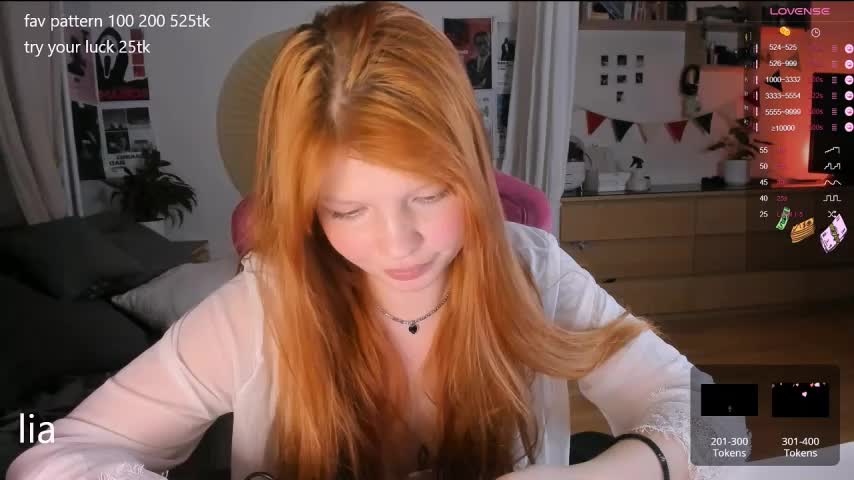 lil_lia Cam Model Chat October 17, 2025