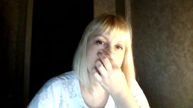 krisss2016 Cam Model Chat October 17, 2025