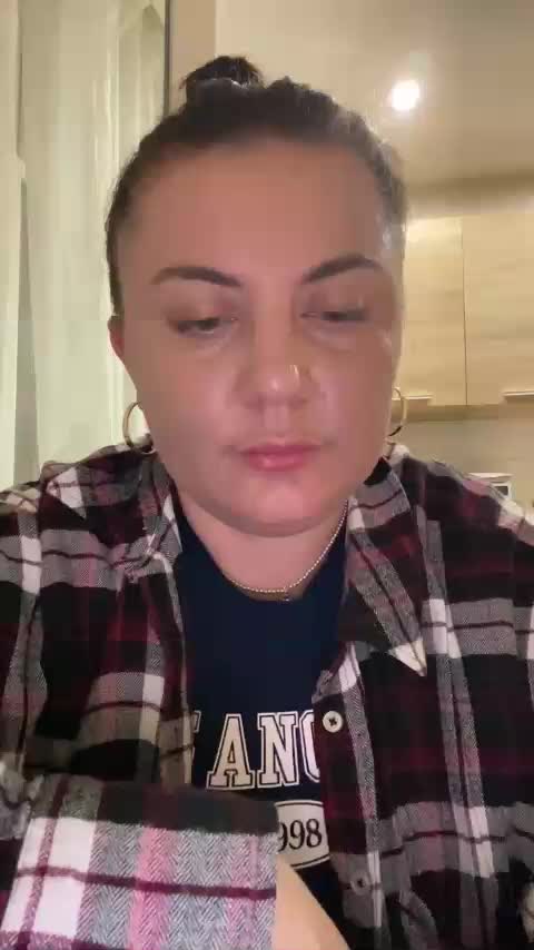 Sonya_ Cam Model Chat October 17, 2025