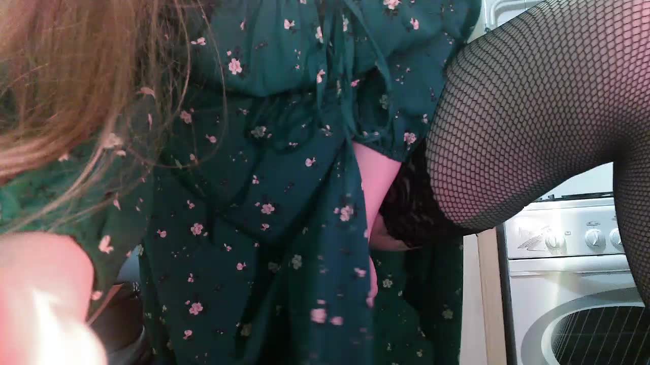 L-e-l-i-k Cam Model Chat October 17, 2025