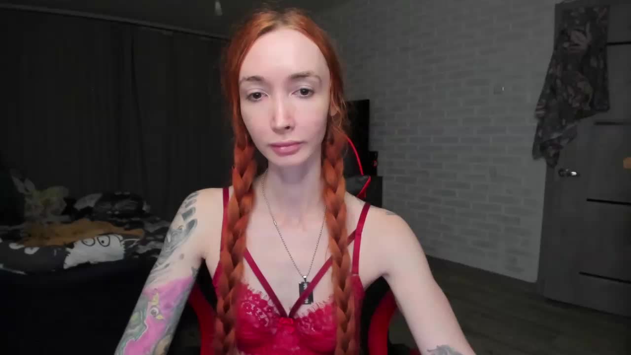 Roxy-Sun Cam Model Chat October 17, 2025