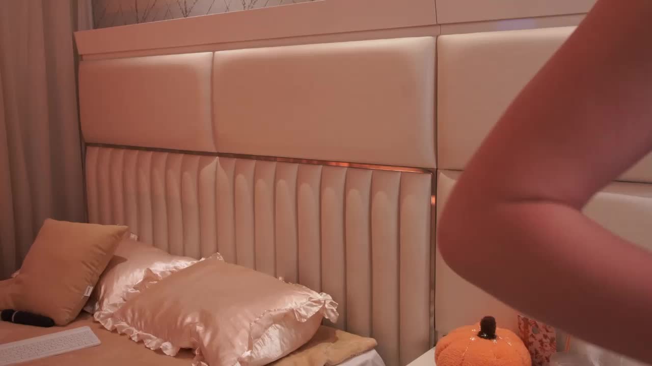 LiaGotti Cam Model Chat October 17, 2025