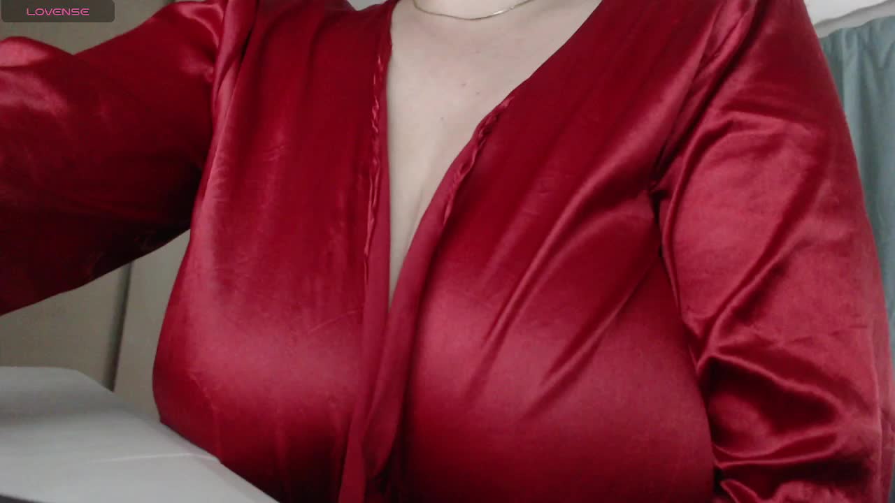 naturalmoommy Cam Model Chat October 17, 2025