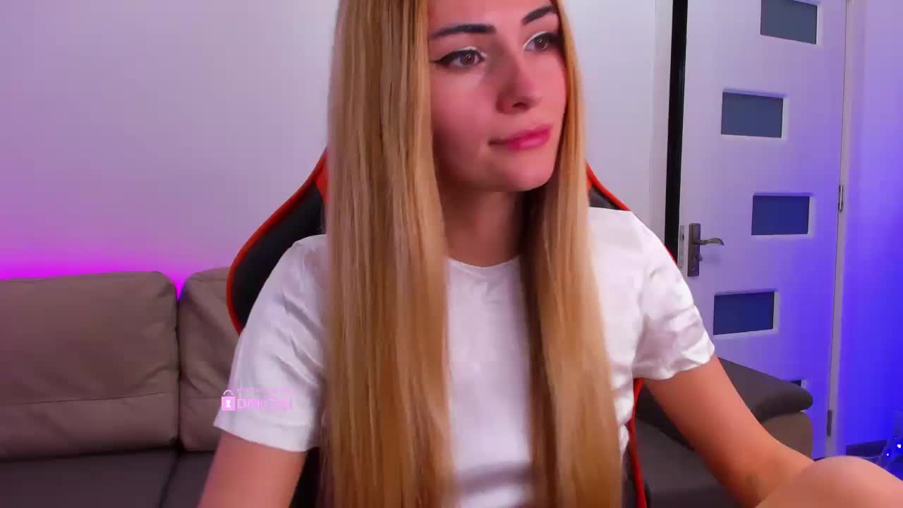 Lynx Cam Model Chat October 17, 2025