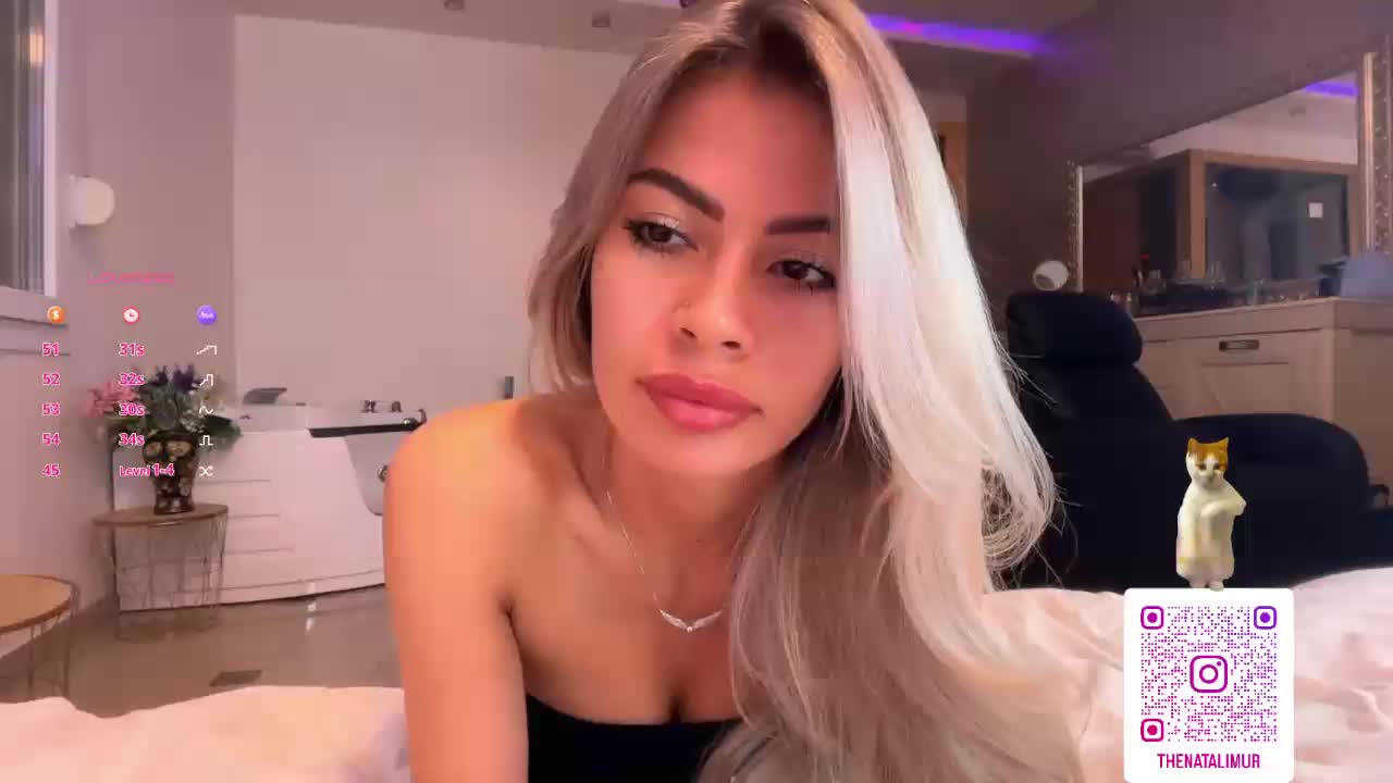 Natalimur Cam Model Chat October 17, 2025