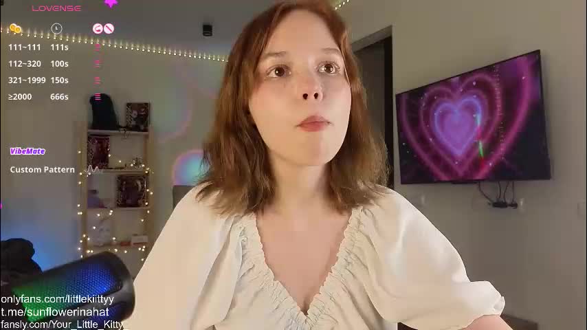 819sunflowerinahat2016 Cam Model Chat October 29, 2025