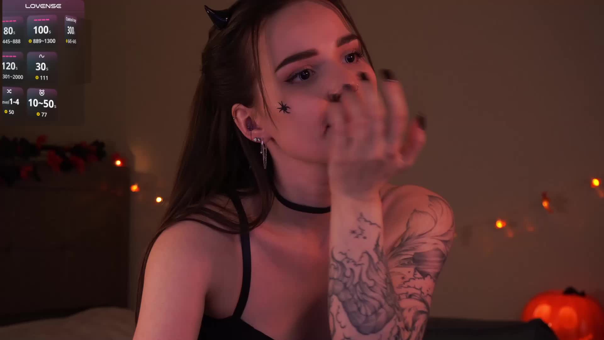 MiniNika Cam Model Chat October 29, 2025