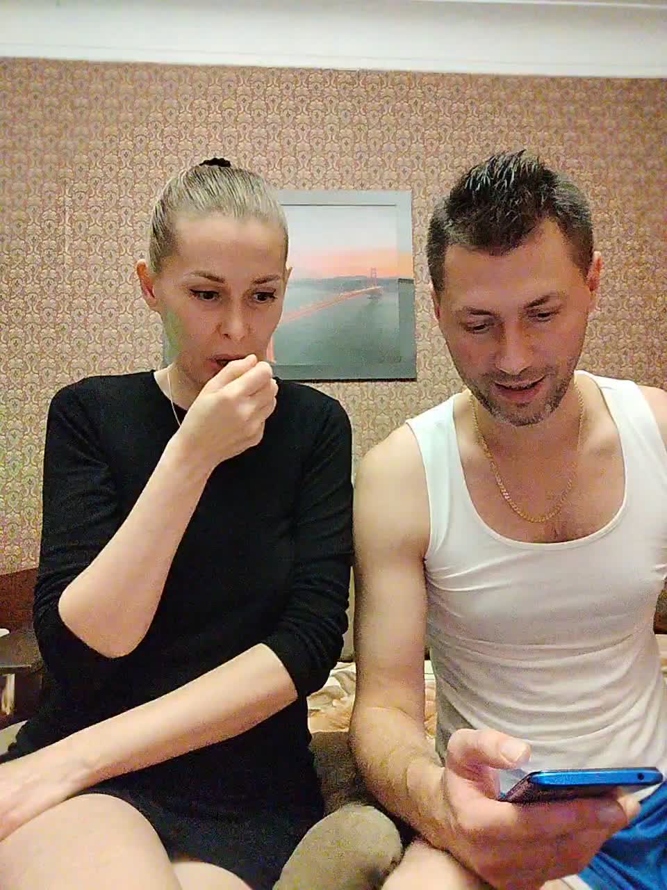 Andre-Blondinochka Cam Model Chat October 29, 2025