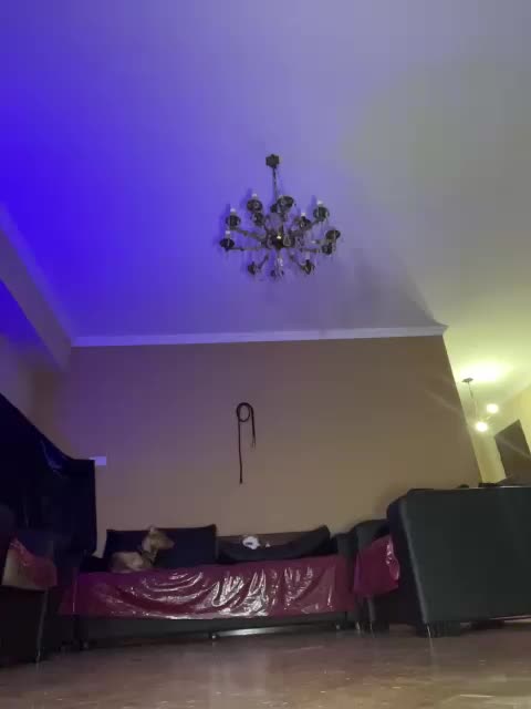 Lina69Femdom Cam Model Chat October 29, 2025