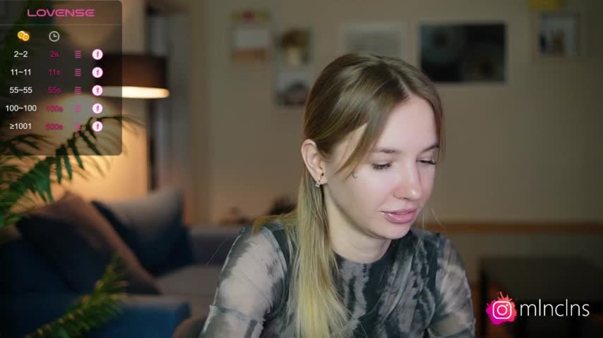 mel-collins Cam Model Chat October 29, 2025