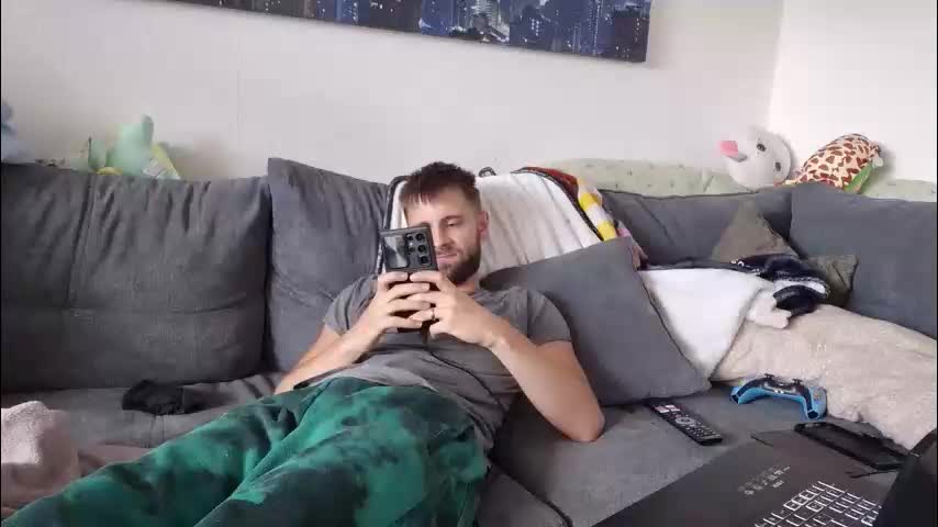 julia_official Cam Model Chat October 29, 2025