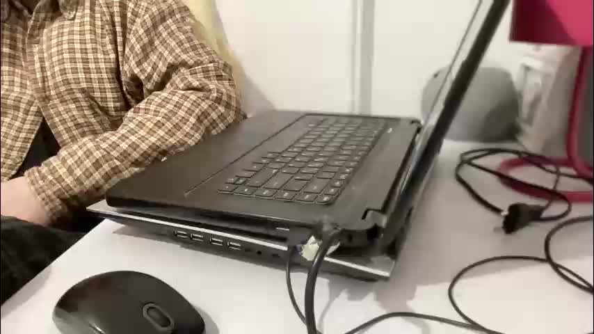 rosea_champagne Cam Model Chat October 29, 2025