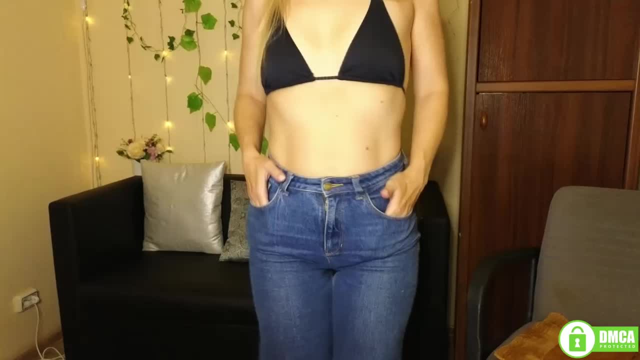 Jullyblondkiss Cam Model Chat October 29, 2025