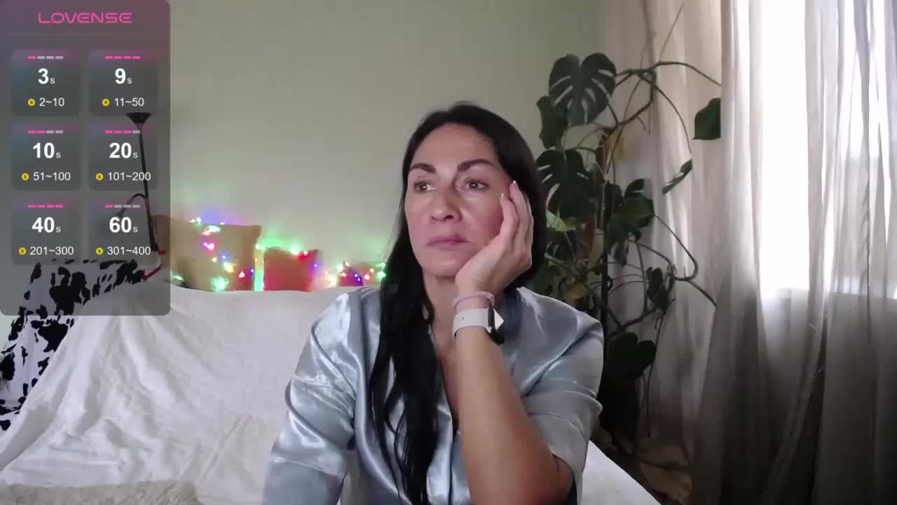 AlustrielS Cam Model Chat October 29, 2025