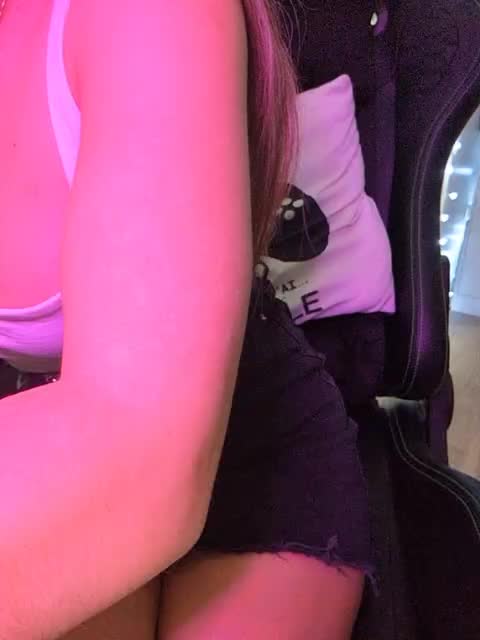 _m_a_r_i_a_888_ Cam Model Chat October 29, 2025