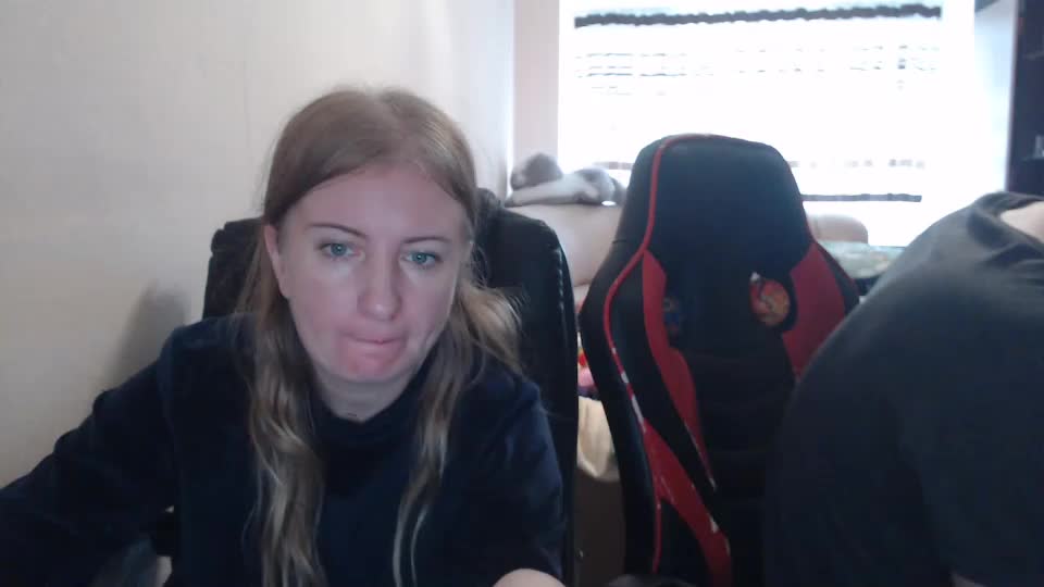 jenisandpeter Cam Model Chat October 29, 2025