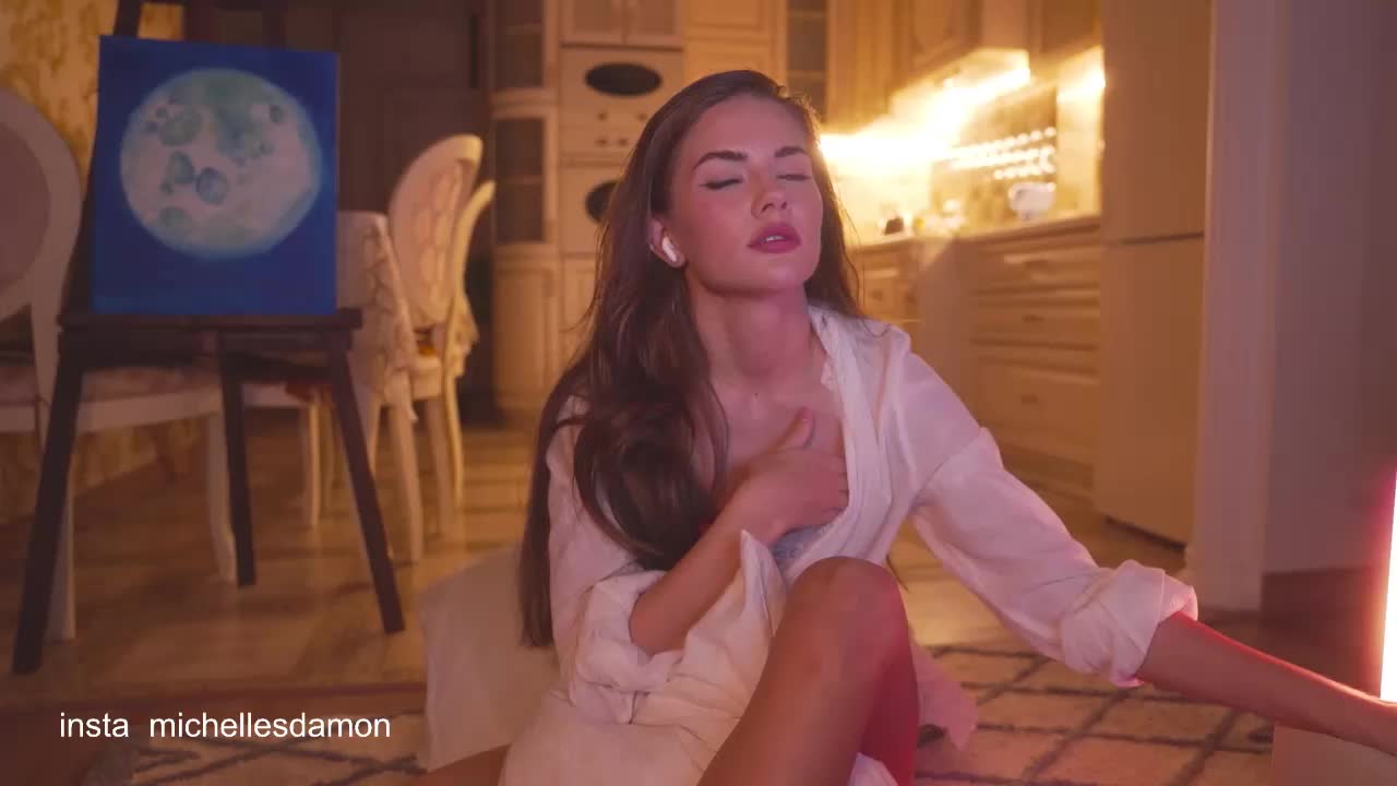 Astriad Cam Model Chat October 29, 2025