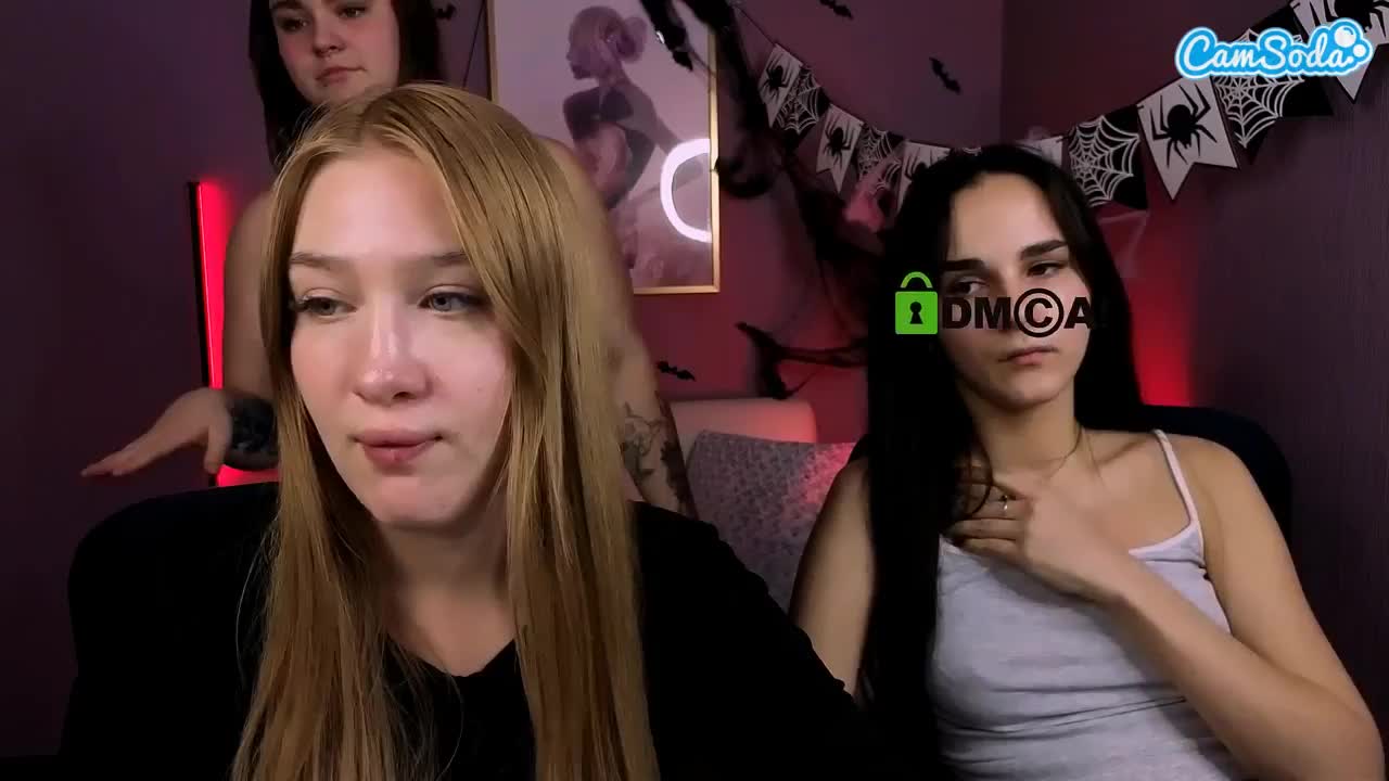 playfulsophie Cam Model Chat October 29, 2025