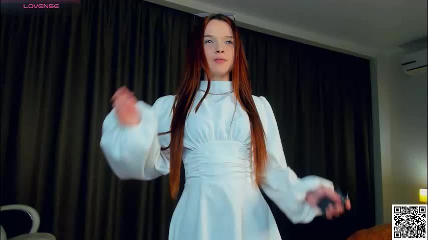 louriezita Cam Model Chat October 29, 2025