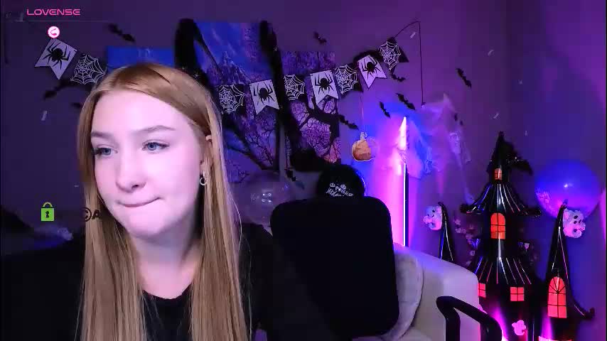 playful_sophie Cam Model Chat October 29, 2025